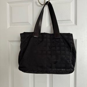 Chanel vintage small Travel Ligne black tote